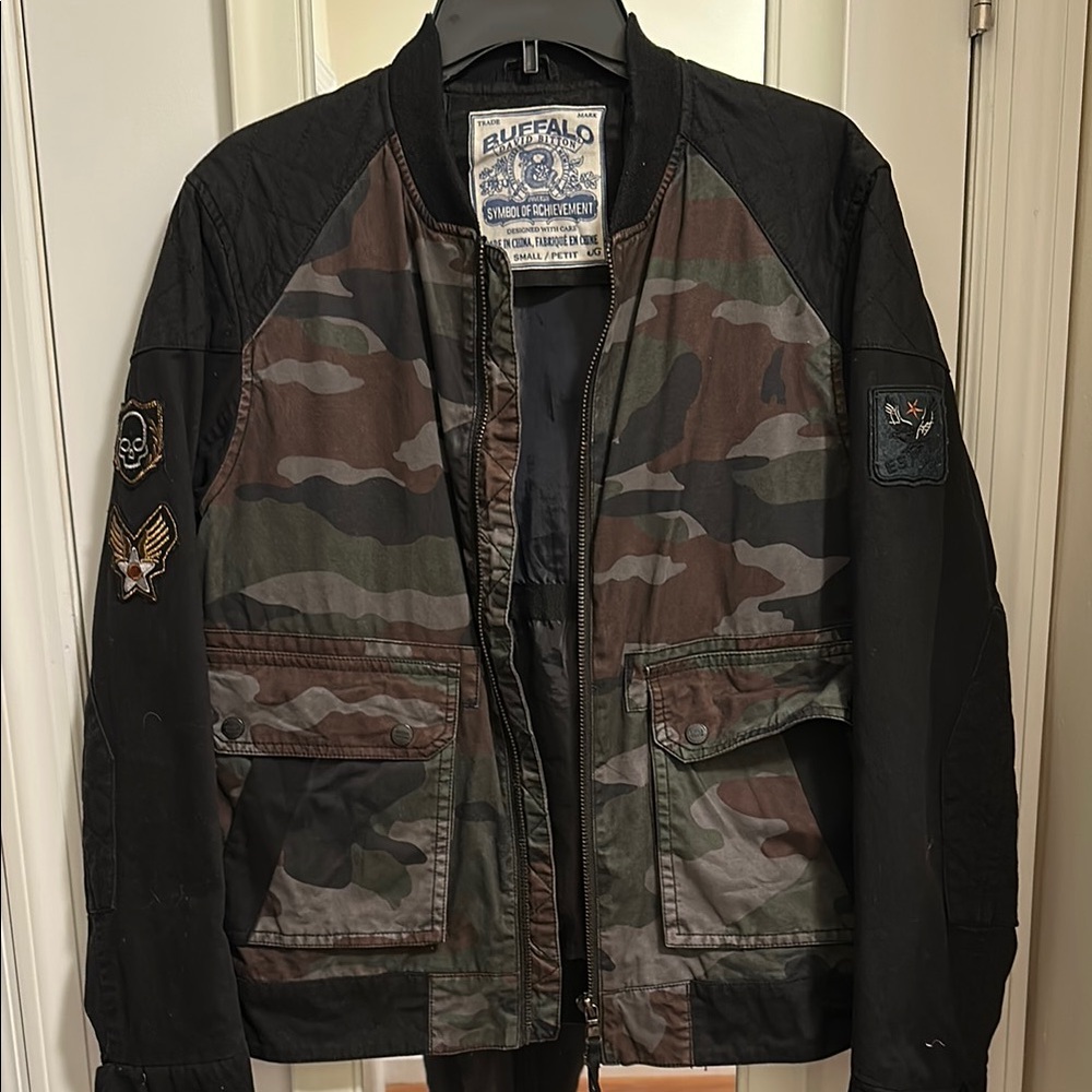 Buffalo David Bitton Green and Black Bomber Jacket EUC